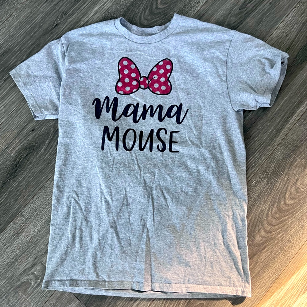 Womens “mama mouse” t shirt
